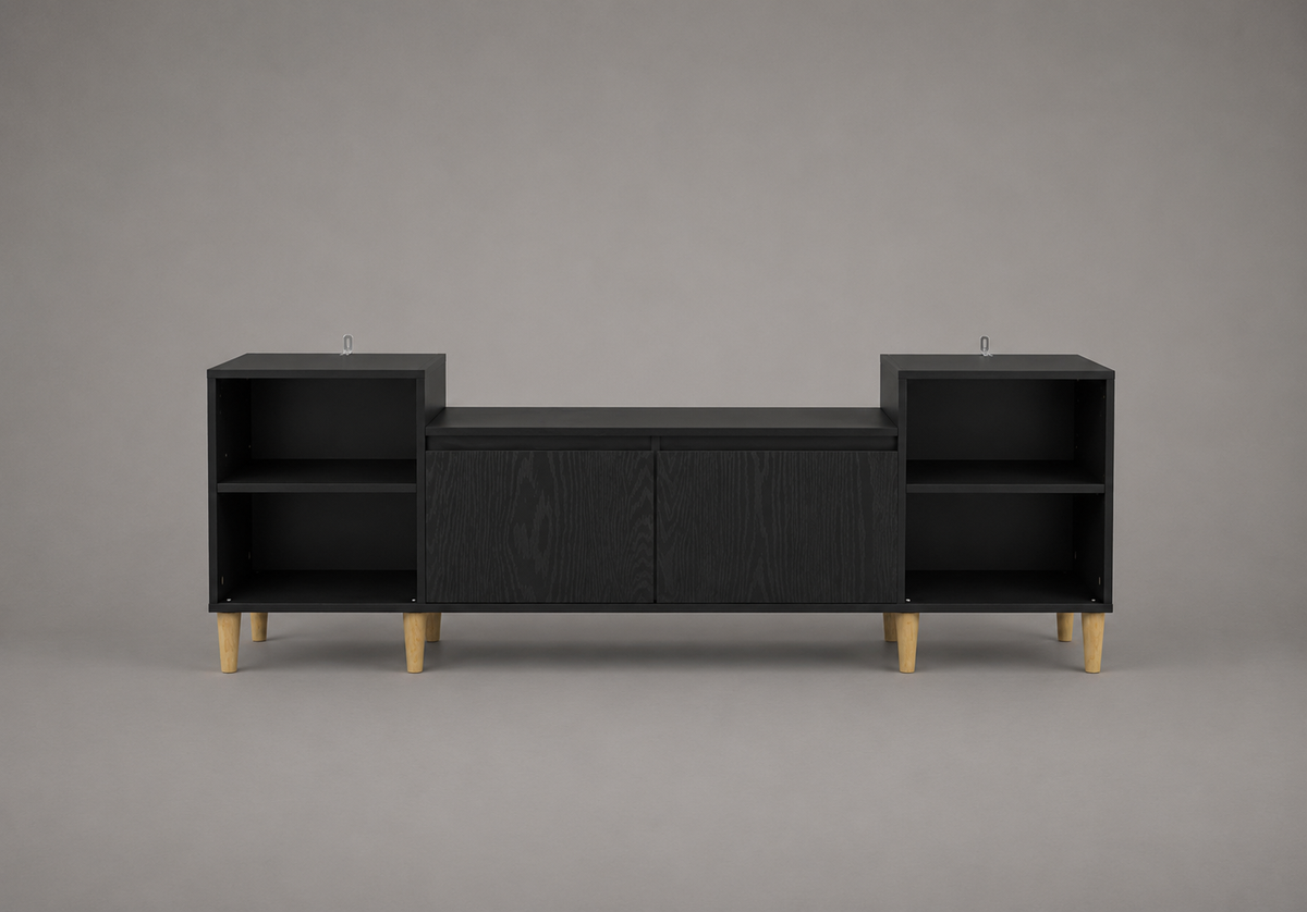 Meuble TV noir effet chêne de 160 cm avec étagères ouvertes latérales, portes de rangement et pieds bois style scandinave moderne